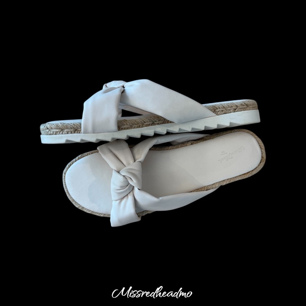 Universal Thread White Knotted Slide Sandals - image 2